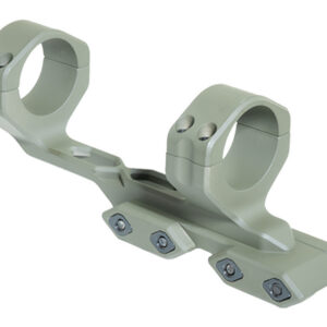 Scope mount with dual rings for rifles.